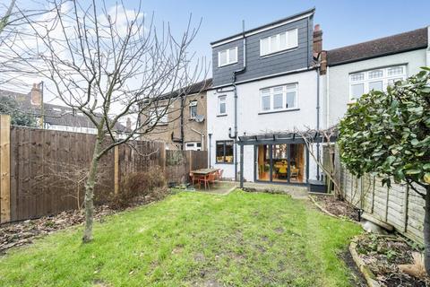 21 Hillworth Road, London, SW2 2DZ