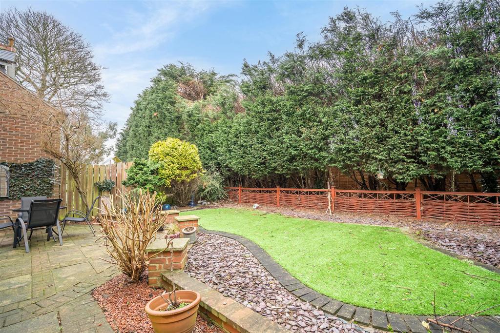 Swan farm court-15.jpg