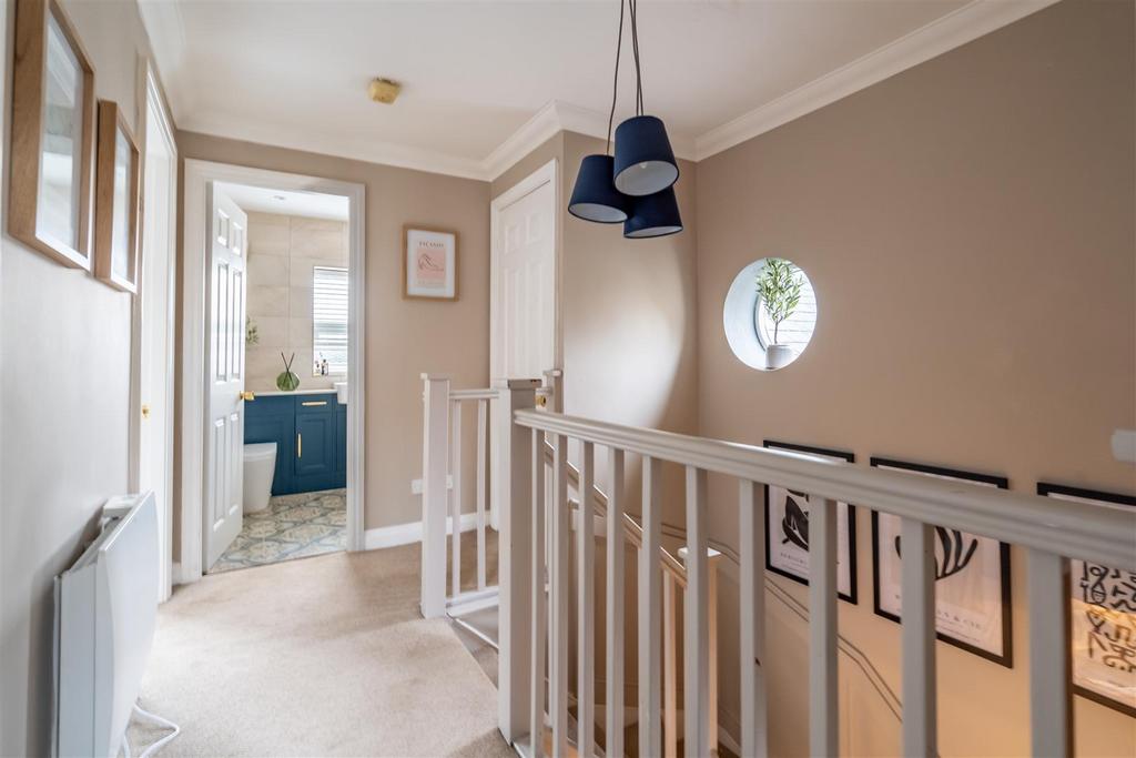 Swan farm court-8.jpg