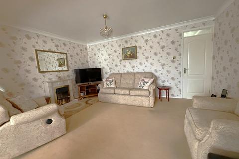 2 bedroom semi-detached bungalow for sale, St. Margarets Drive, Rainham,