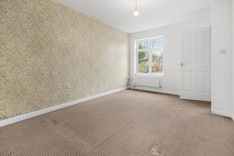 8 Barry Square, Bracknell, RG12 7FF