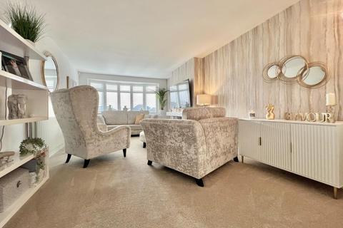 19 Clough Fields Road, Hoyland, Barnsley, S74 0BJ