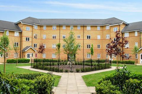 1 bedroom flat to rent, Heath Court, New Eltham, London