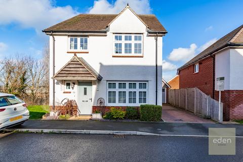 4 bedroom detached house for sale, Empress Road, Aylesford, ME20