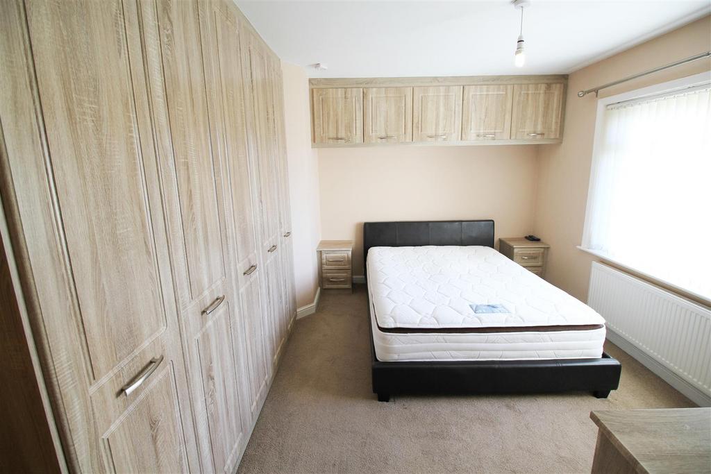 Bedroom.jpg