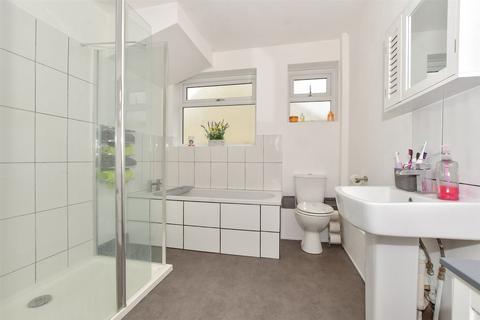 8 Lauriston Close, Ramsgate, CT11 0LZ