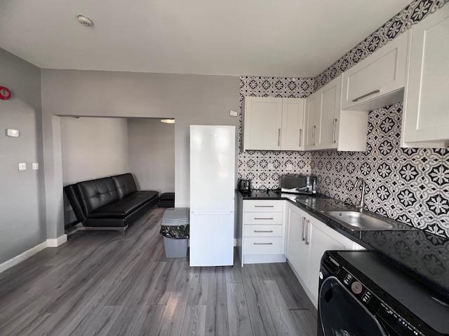 Open Plan Kitchen Living Area