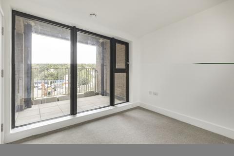 1 bedroom flat to rent, Medway Street Chatham ME4