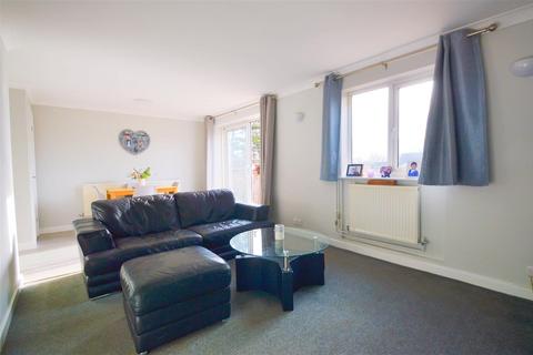 3 bedroom end of terrace house for sale, Rushmere Place, Haverhill CB9