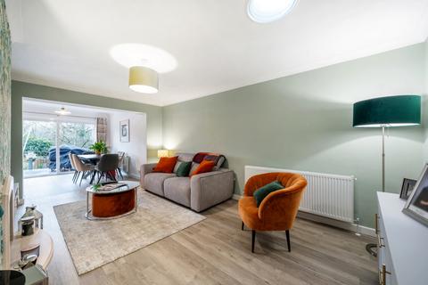 17 Brookside, Wokingham, RG41 2ST