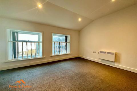 1 bedroom flat to rent, Hargreaves Street, Burnley BB11