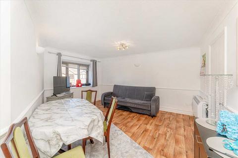 1 bedroom apartment for sale, MESSANT CLOSE, Harold Wood