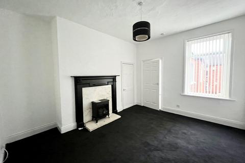 3 bedroom flat for sale, Norham Road, North Shields NE29