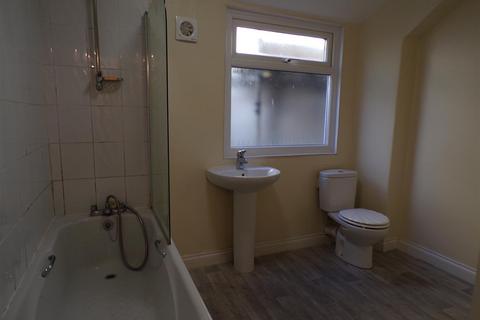 1 bedroom property to rent, Barnstaple