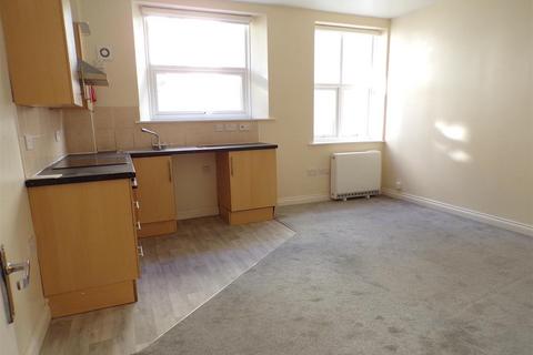 1 bedroom property to rent, Barnstaple