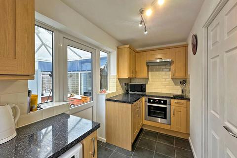 44 Forge Valley Way, Wombourne, Wolverhampton, WV5 8JT