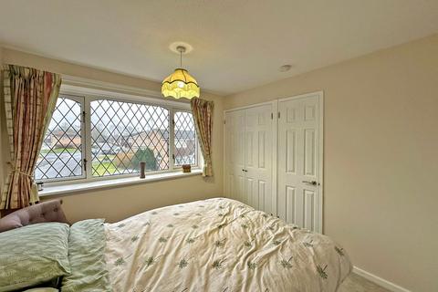44 Forge Valley Way, Wombourne, Wolverhampton, WV5 8JT