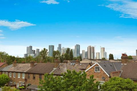 78 Glengarnock Avenue, London, E14 3BP
