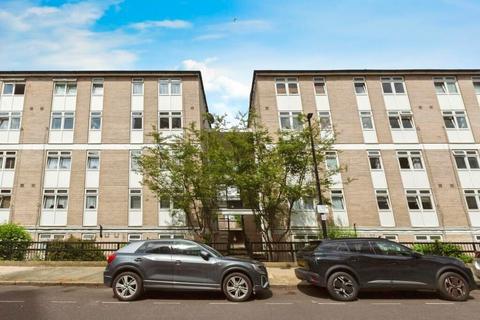 78 Glengarnock Avenue, London, E14 3BP
