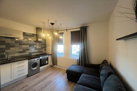 2 bedroom flat to rent, Gibraltar Street, Sheffield S3