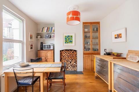 35 Agate Street, Bristol, BS3 3AQ