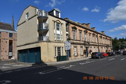 2 bedroom flat to rent, South Street, Perth PH2