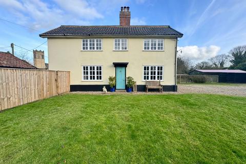 4 bedroom detached house for sale, The Green, Old Buckenham, Attleborough, NR17 1RR