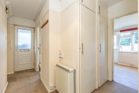 2 bedroom flat for sale, Brougham Road, Worthing