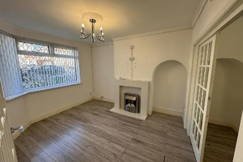 3 bedroom terraced house to rent, Valentines Way, Romford, East London