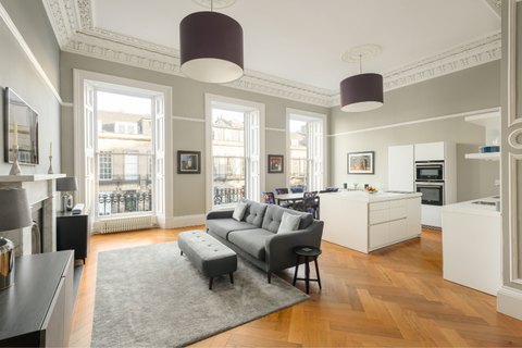 Flat 2, 12 Manor Place, Edinburgh, EH3 7DD