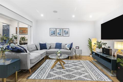 9 Caleta Close, Caversham, Reading, RG4 5BW