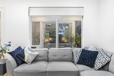 9 Caleta Close, Caversham, Reading, RG4 5BW