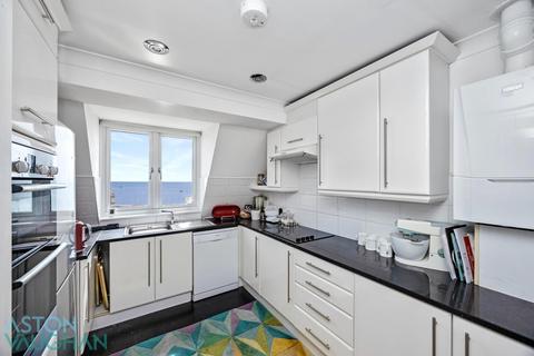 2 bedroom apartment for sale, Chichester Terrace, Brighton BN2