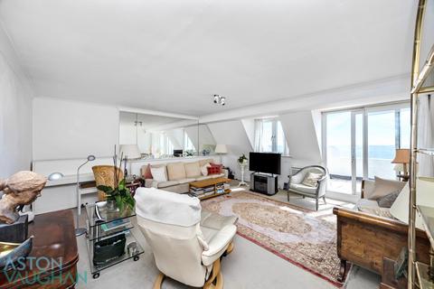 2 bedroom penthouse for sale, Chichester Terrace, Brighton BN2