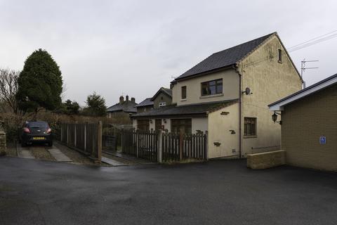 2 bedroom flat for sale, Otley Road, Guiseley LS20