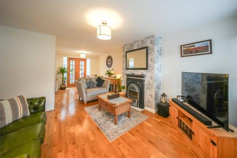 37 Brackenridge, Burnopfield, Newcastle Upon Tyne, NE16 6LH