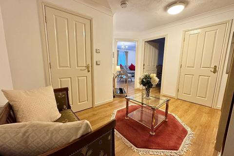 2 bedroom retirement property for sale, Freshfield Road, Formby, Liverpool, L37