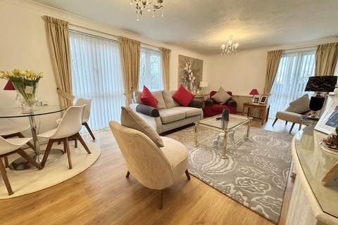 2 bedroom retirement property for sale, Freshfield Road, Formby, Liverpool, L37