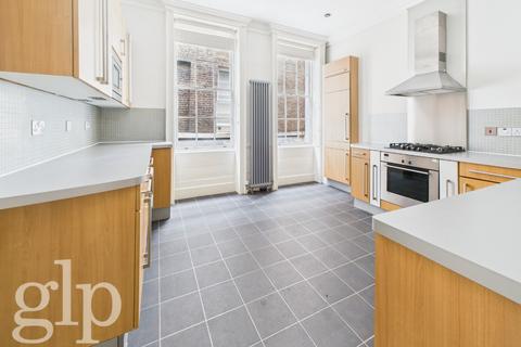 2 bedroom flat to rent, Earlham Street, London, Greater London, Covent Garden, WC2H