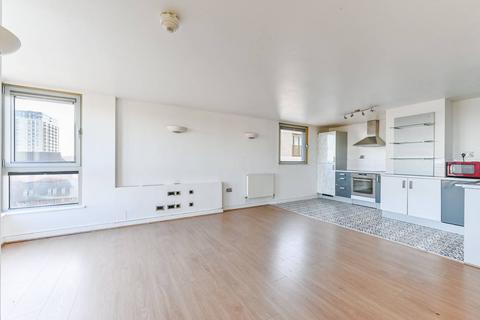 2 bedroom flat to rent, Throwley Way, Sutton, SM1