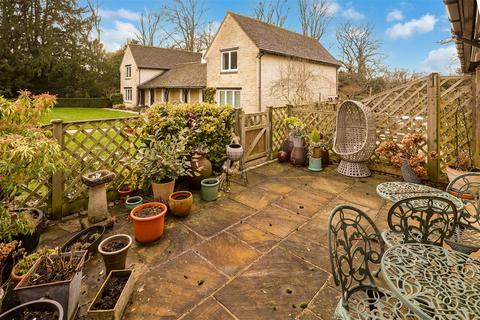 2 bedroom retirement property for sale, Butt Street, Minchinhampton