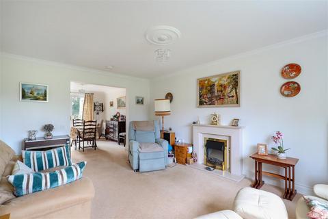 2 bedroom retirement property for sale, Butt Street, Minchinhampton