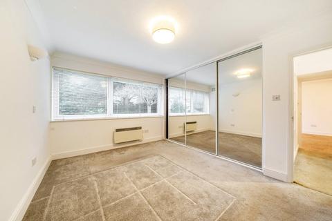 2 bedroom flat for sale, High Point, Weybridge, KT13