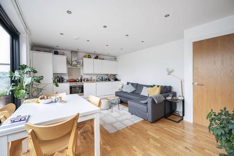 2 bedroom flat for sale, Hackney Road, Columbia Road, London, E2