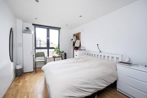 2 bedroom flat for sale, Hackney Road, Columbia Road, London, E2