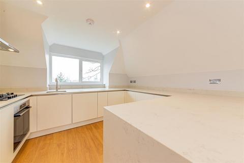 2 bedroom flat for sale, College Road, Epsom