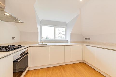 2 bedroom flat for sale, College Road, Epsom