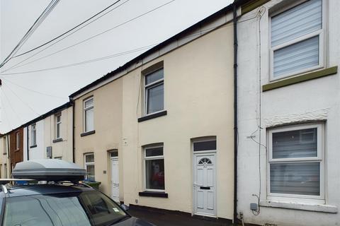 3 bedroom terraced house for sale, Nelson Street, Scarborough