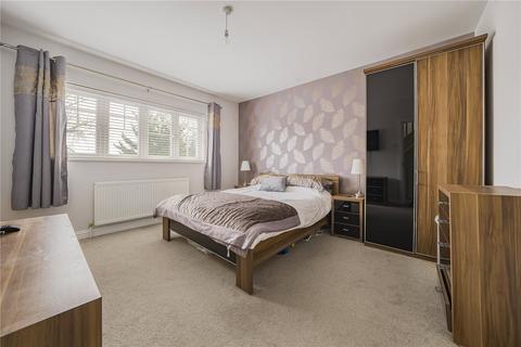 5 bedroom semi-detached house for sale, Shaftesbury Avenue, Norwood Green