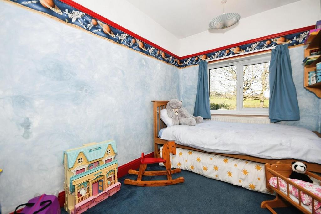 BEDROOM 3.jpg